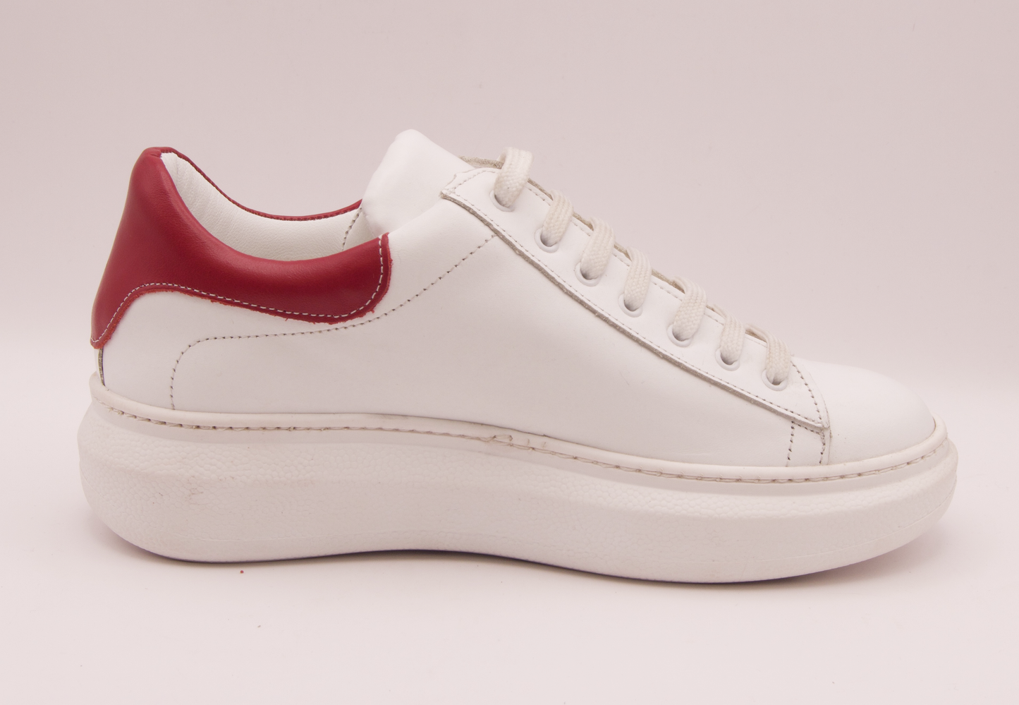 Womens' Leather Sneaker
