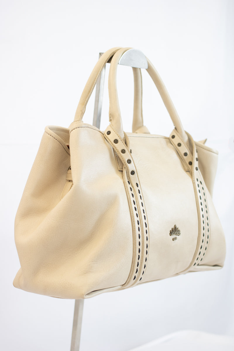 Hand Stiched Bag - (Mod. 6717)