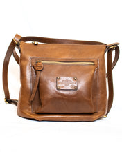 Load image into Gallery viewer, Convertible Hand Tanned Backpack - (Mod. 1137)
