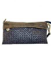 Load image into Gallery viewer, Hand Woven Clutch - (Mod. 1177)
