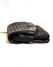 Load image into Gallery viewer, Crossbody Hand Woven Bag - (Mod. 1183)
