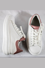 Load image into Gallery viewer, White Leather Sneakers - (Art. 2547)
