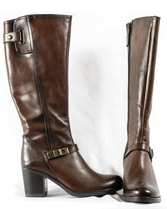 Wellington Style Leather Boots - (Art. 7116)